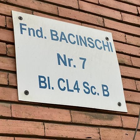 Apartamento Garsoniera In Zona Garii Iasi Exterior foto